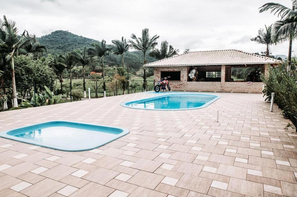 Fazenda Momm - Pousada E Eventos Camboriu Bagian luar foto